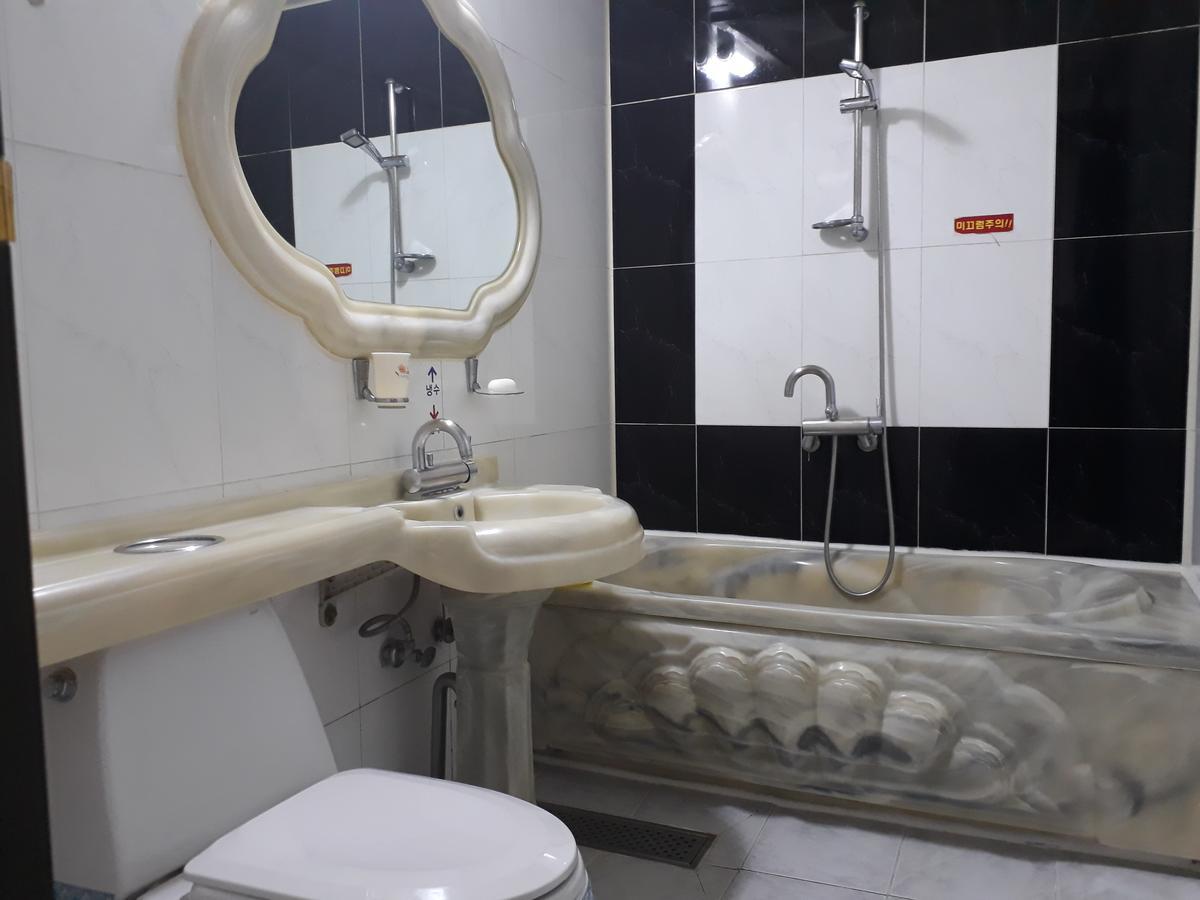 ساتشيون Diamond Motel المظهر الخارجي الصورة